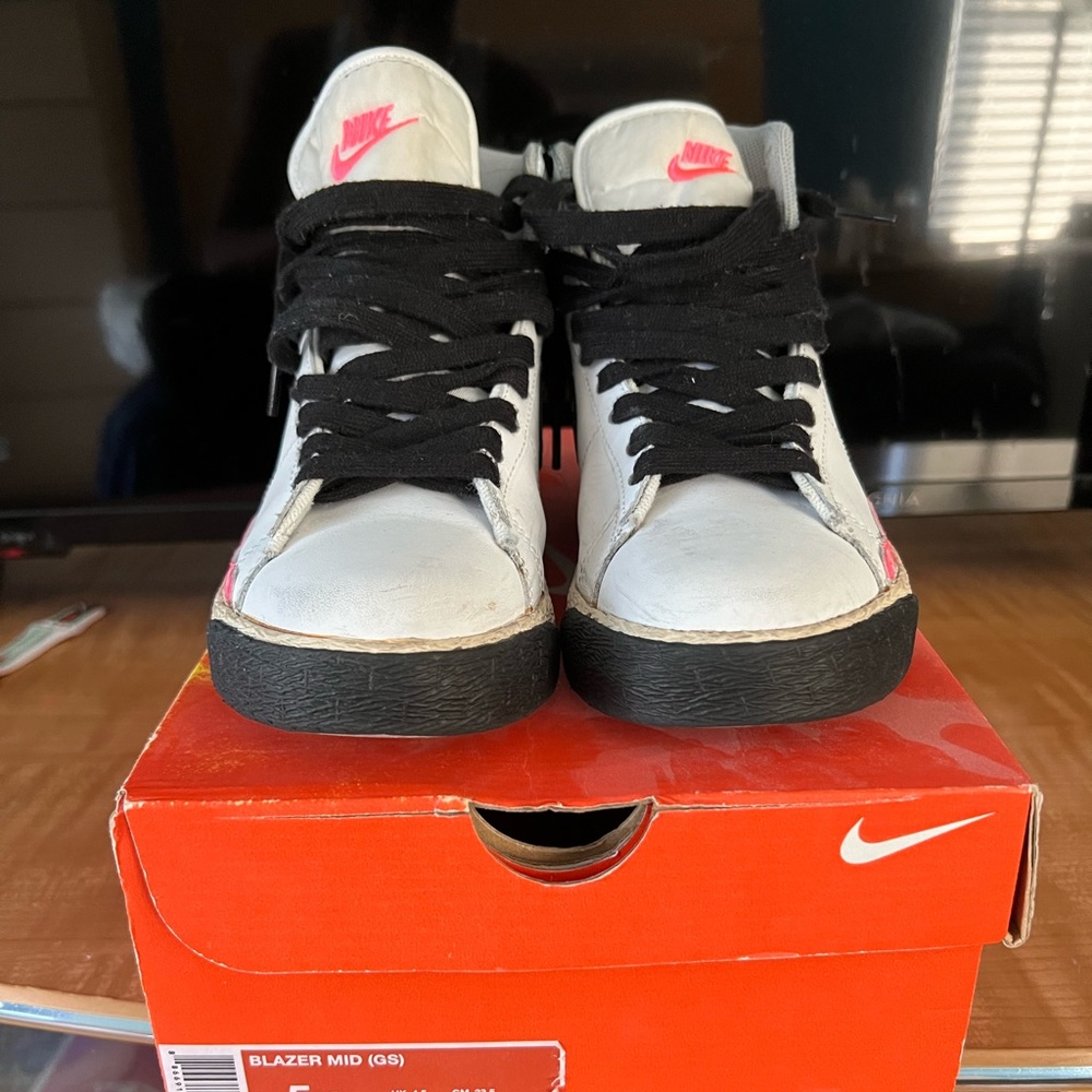Nike Blazer “White/Black/Hot Lava”